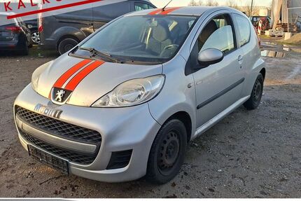 Peugeot 107 242.677 km 885 &euro; Achern 77855