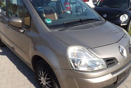 Renault Modus 149.000 km 5.999 &euro; Bautzen 02625
