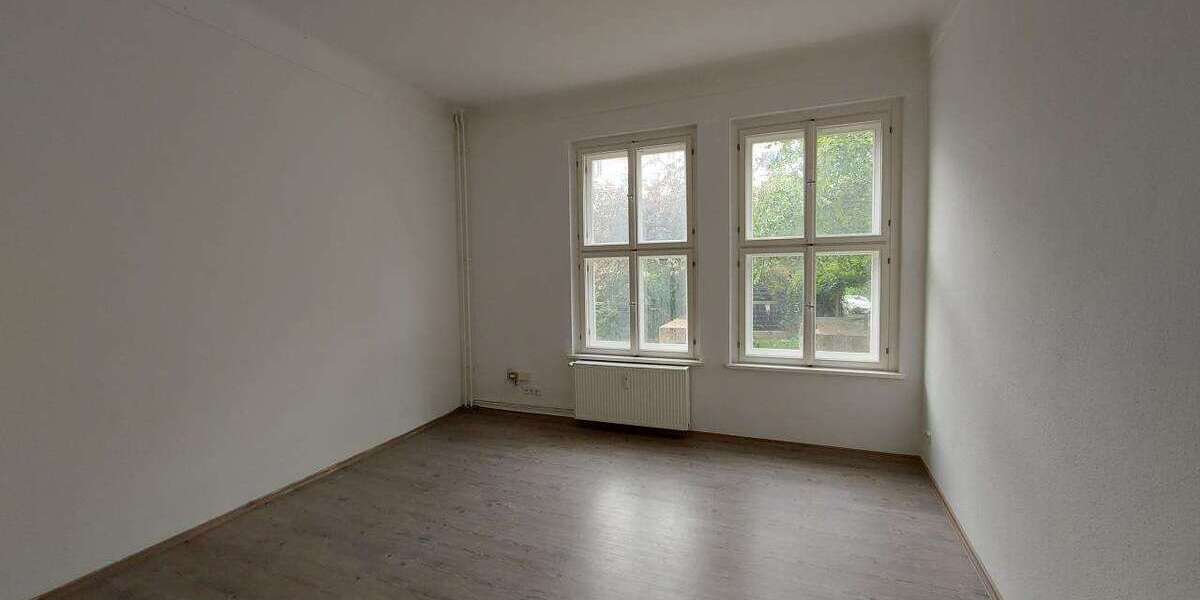 Etagenwohnung Magdeburg Altstadt - 4 Zimmer, 107 m&sup2;, 855&euro; | Angebot:27113499