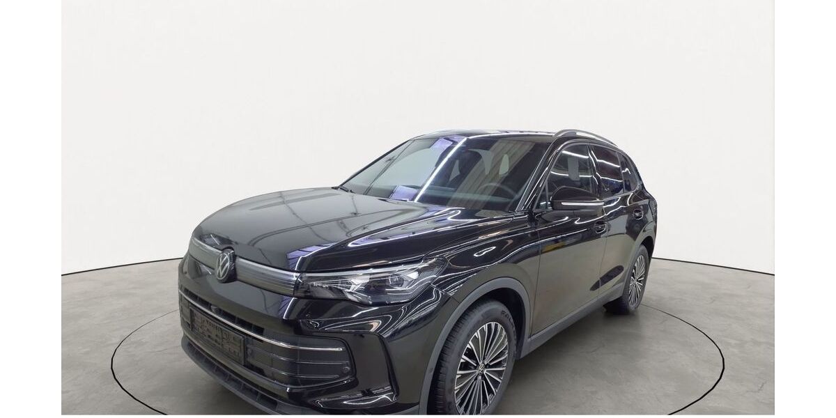 VW Tiguan 18.421 km 35.425 &euro; Jesteburg 21266