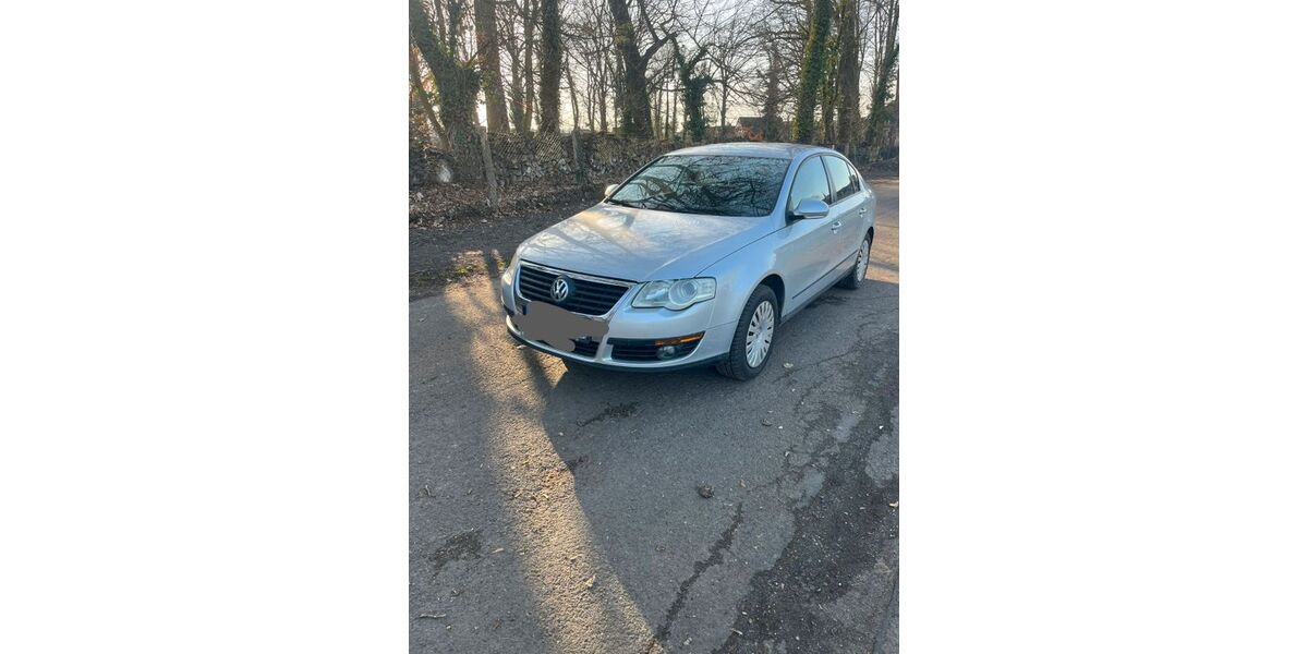 VW Passat 176.052 km 3.750 &euro; Bonn 53177
