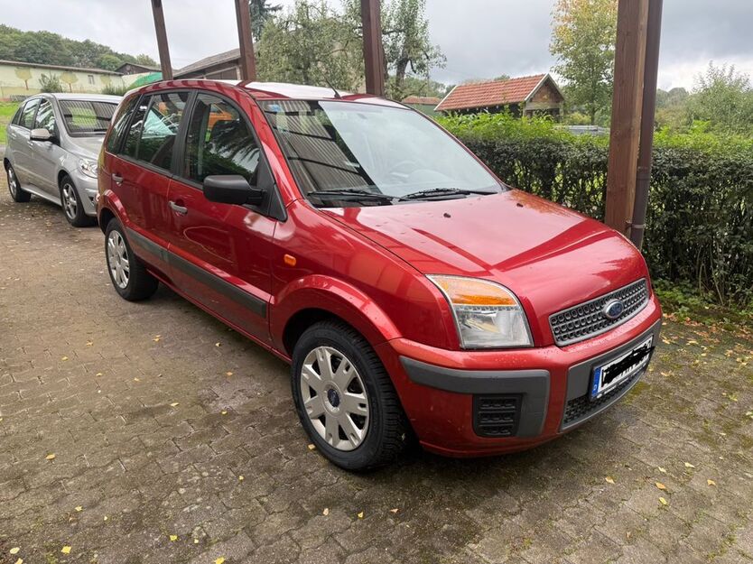 Ford Fusion 168.815 km 2.200 € Ulrichstein 35327