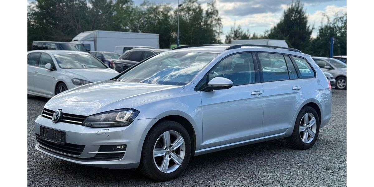 VW Golf 242.601 km 6.999 &euro; Schleifreisen 07629