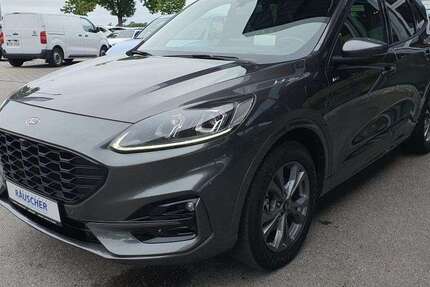 Ford Kuga 53.049 km 22.990 € Olching 82140