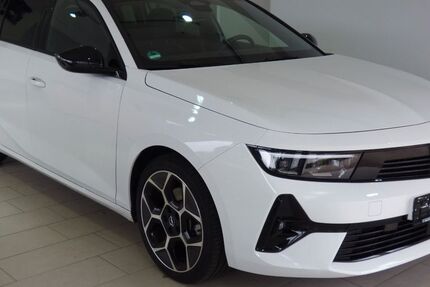 Opel Astra 11.900 km 27.490 &euro; Ahorntal 95491