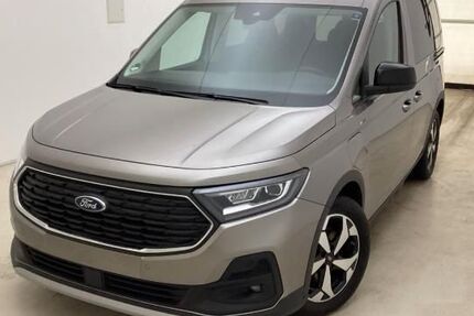 Ford Tourneo Connect 4.610 km 36.990 &euro; Marbach am Neckar 71672