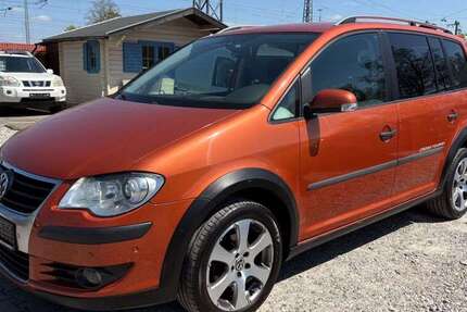 VW Touran 167.000 km 5.790 &euro; München 81825