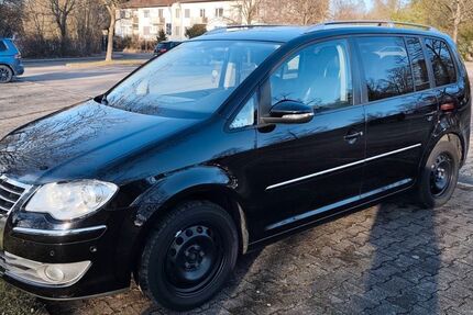VW Touran 145.000 km 9.200 &euro; Ispringen 75228
