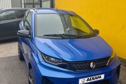 Aixam Cross 8.000 km 16.999 &euro; Egweil 85116