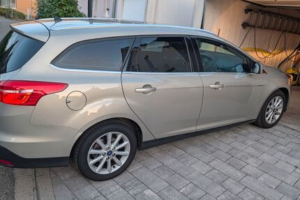 Ford Focus 81.000 km 6.700 &euro; Kenzingen 79341