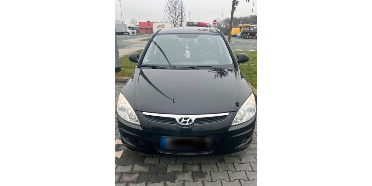 Hyundai i30 182.300 km 1.700 &euro; Butzbach 35510