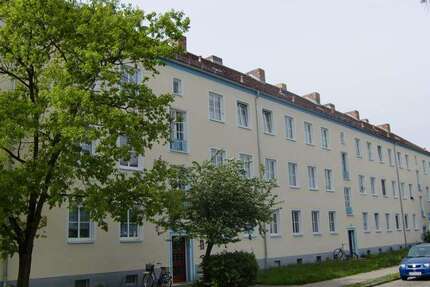 Wohnung Hoyerswerda Altstadt - 3 Zimmer, 66 m&sup2;, 335&euro; | Angebot:26843901