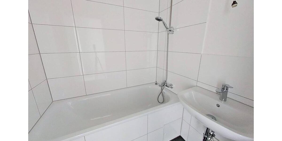 Etagenwohnung Göttingen - 4 Zimmer, 85 m&sup2;, 901&euro; | Angebot:25569890
