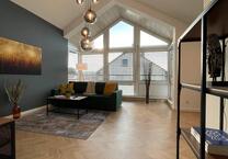 Möblierte Maisonette 3 Zi Wohnung in Esslingen Zell