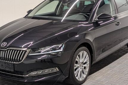 Skoda Superb 43.000 km 31.480 &euro; Langenweddingen 39171