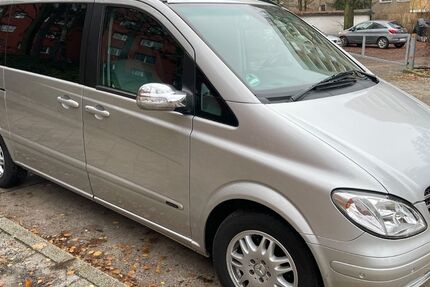 Mercedes-Benz Viano 296.000 km 11.700 &euro; Berlin 12247
