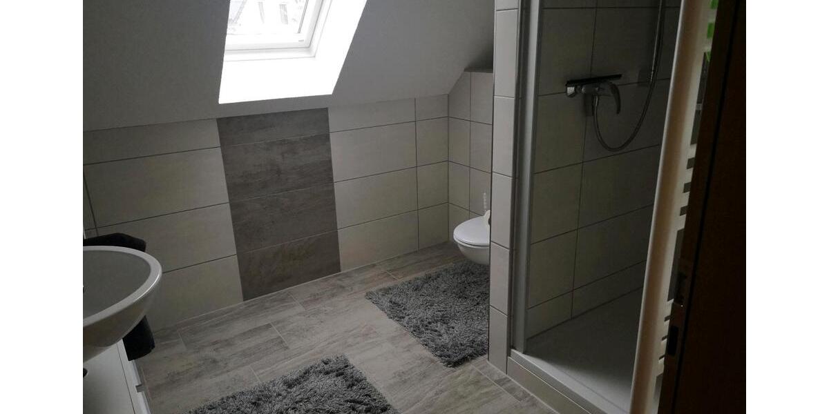 Doppelhaushälfte Glauchau - 5 Zimmer, 140 m&sup2;, 250.000&euro; | Angebot:24650732