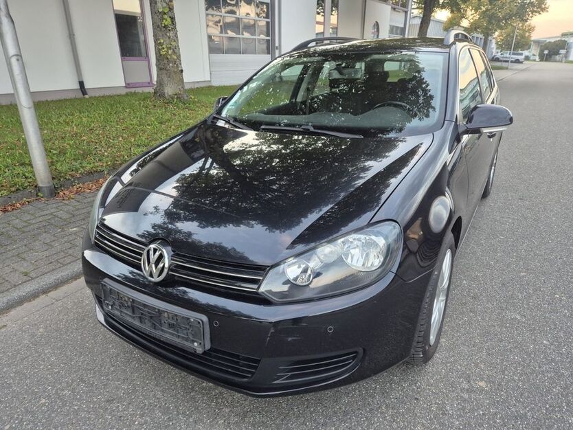 VW Golf 178.000 km 3.999 € Kippenheim 77971
