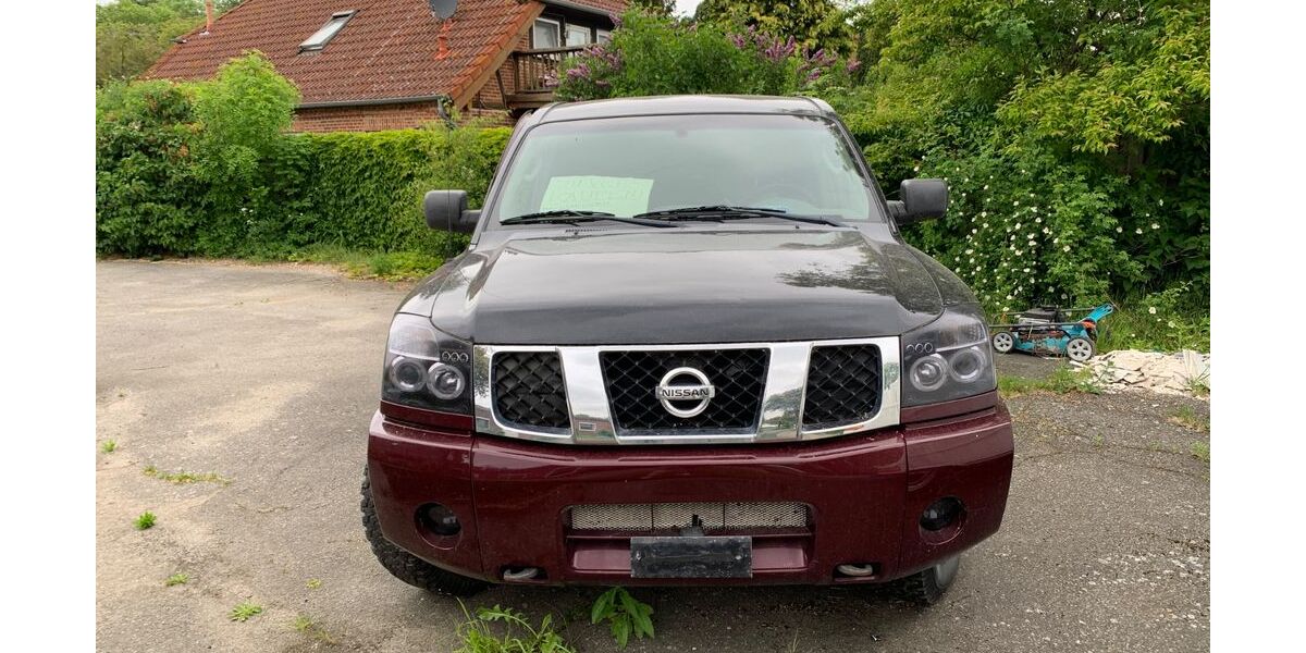 Nissan Titan 103.000 km 8.000 &euro; Fehmarn 23769