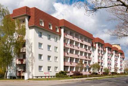 Wohnung zum Mieten in Hoyerswerda 372 € 62.04 m²