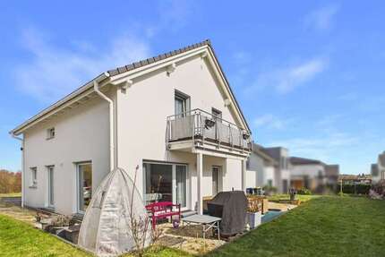 Haus Welzheim - 6 Zimmer, 144 m&sup2;, 619.000&euro; | Angebot:25325656