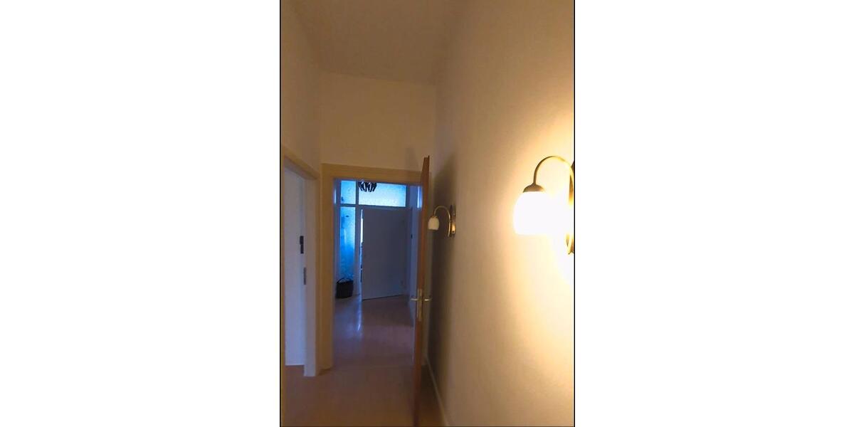 Hochparterre Bad Pyrmont - 4 Zimmer, 100 m&sup2;, 900&euro; | Angebot:26321761