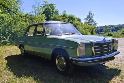 Mercedes-Benz 230 130.000 km 15.800 &euro; Babenhausen 87727