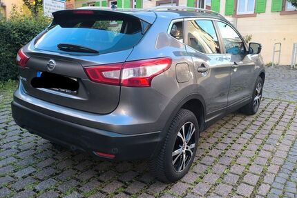 Nissan Qashqai 78.300 km 11.450 &euro; Schöneck 61137