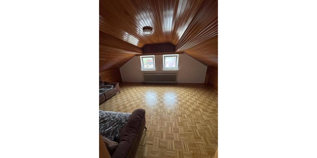 Dachgeschoßwohnung Wolfhagen - 3 Zimmer, 68 m&sup2;, 550&euro; | Angebot:26326797