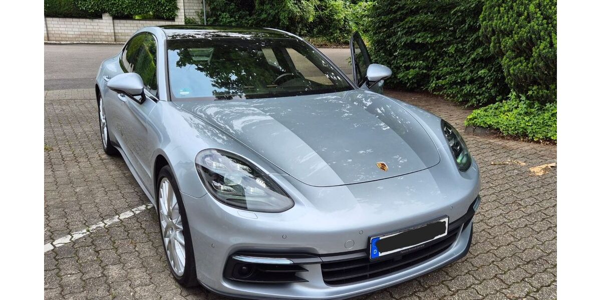 Porsche Panamera 112.500 km 59.000 &euro; Kaarst 41564