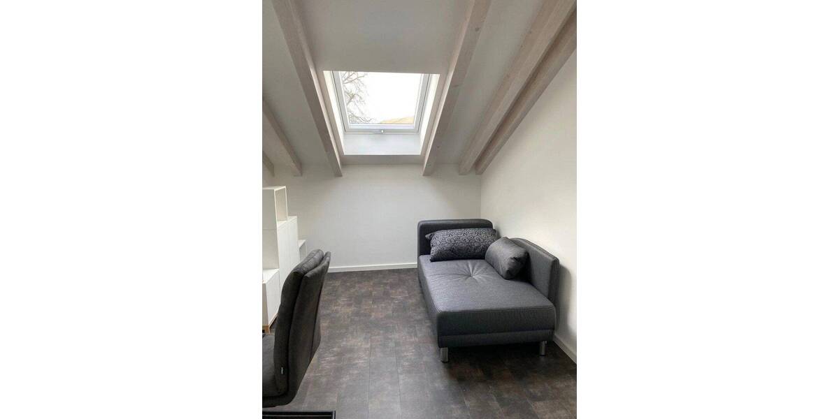 Etagenwohnung Weimar Nordvorstadt - 2 Zimmer, 82 m&sup2;, 880&euro; | Angebot:26841291