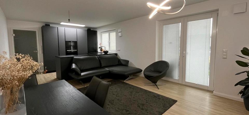 Erdgeschoßwohnung Bad Oldesloe - 3 Zimmer, 78 m&sup2;, 420.000&euro; | Angebot:27243534