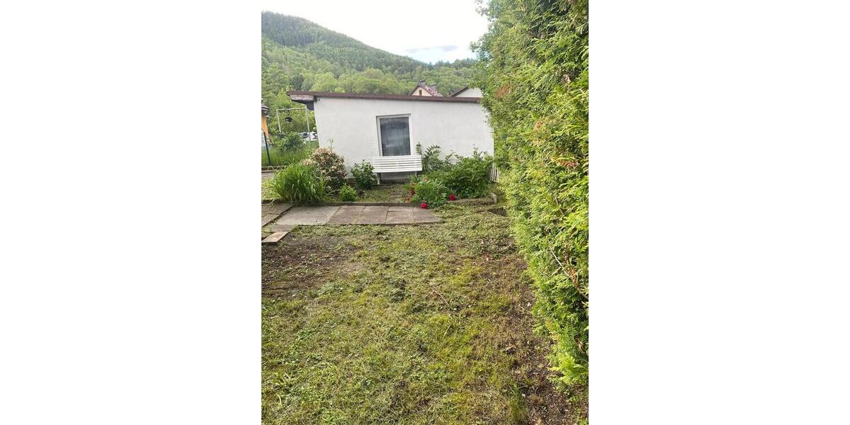 Mehrfamilienhaus, Wohnhaus Geratal - 10 Zimmer, 200 m&sup2;, 129.000&euro; | Angebot:27110878