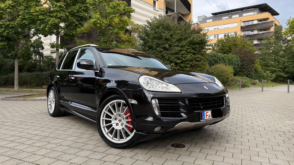 Porsche Cayenne 218.833 km 11.999 € Frankfurt am Main 60486