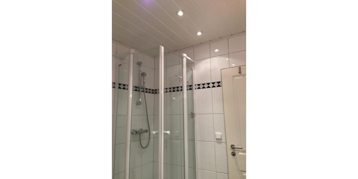 Doppelhaushälfte Lübeck Innenstadt - 3 Zimmer, 80 m&sup2;, 220.000&euro; | Angebot:26993829