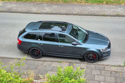 Skoda Octavia 112.000 km 16.200 &euro; Duisburg 47059