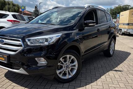 Ford Kuga 57.600 km 15.900 &euro; Geeste-Dalum 49744