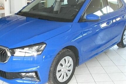 Skoda Fabia 4.500 km 18.500 &euro; Waldheim 04736