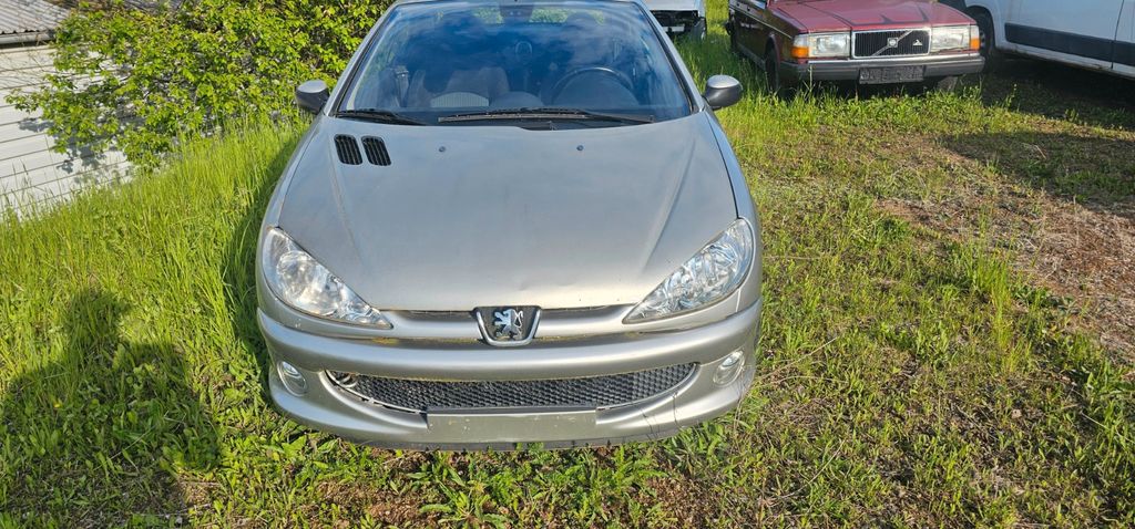 Peugeot 206 130.000 km 888 &euro; Eisenach 99817