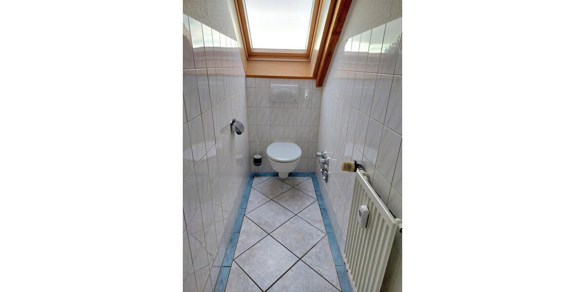 Dachgeschoßwohnung Großröhrsdorf - 3 Zimmer, 66 m&sup2;, 509&euro; | Angebot:25352422