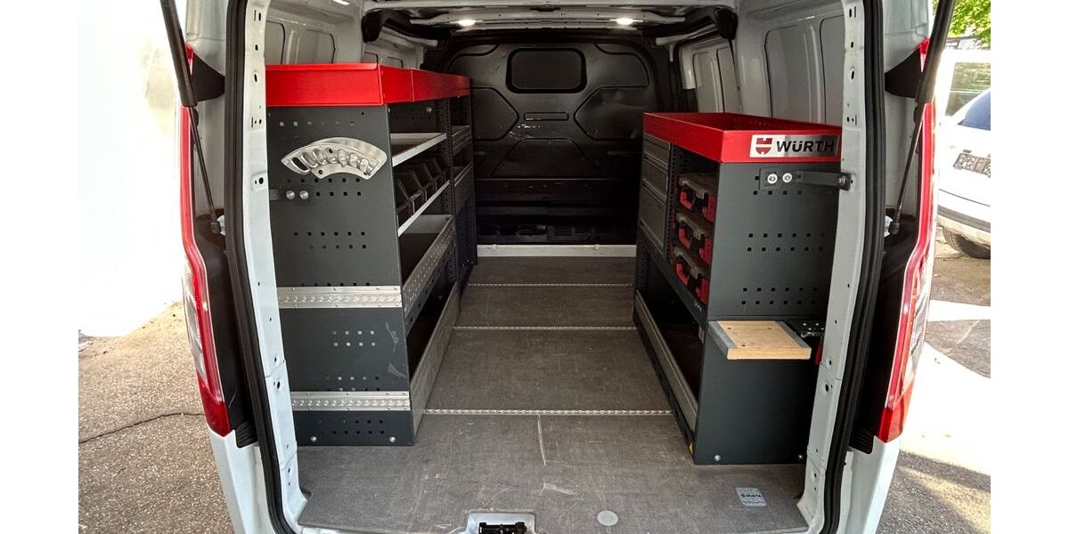 Ford Transit Custom 83.560 km 19.990 &euro; München 81825