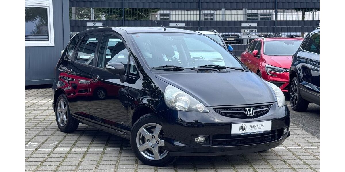 Honda Jazz 182.000 km 4.490 &euro; Hamburg 20537