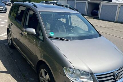VW Touran 316.180 km 2.950 &euro; Waldenbuch 71111