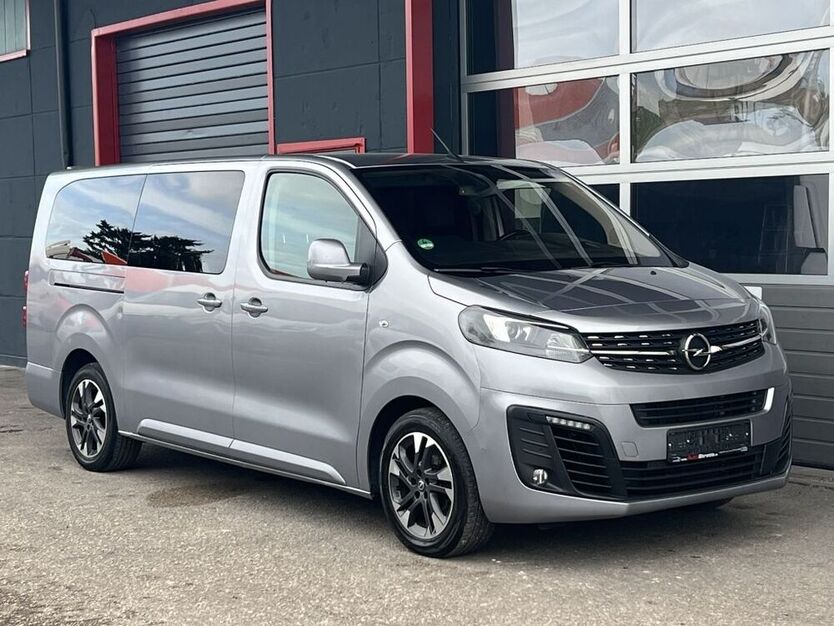 Zafira Life