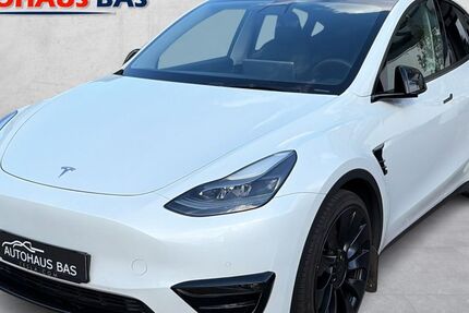 Tesla Model Y 75.767 km 34.650 &euro; Kaarst 41564
