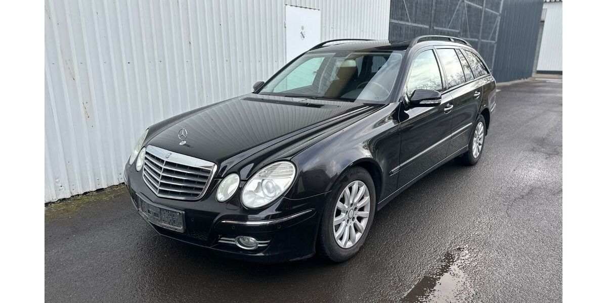 Mercedes-Benz E 220 149.500 km 3.400 &euro; Biebergemünd 63599