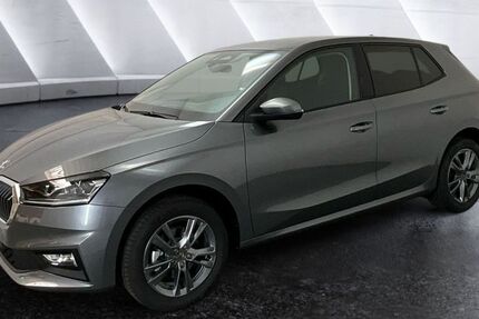Skoda Fabia 9.990 km 26.490 &euro; Ludwigsfelde 14974