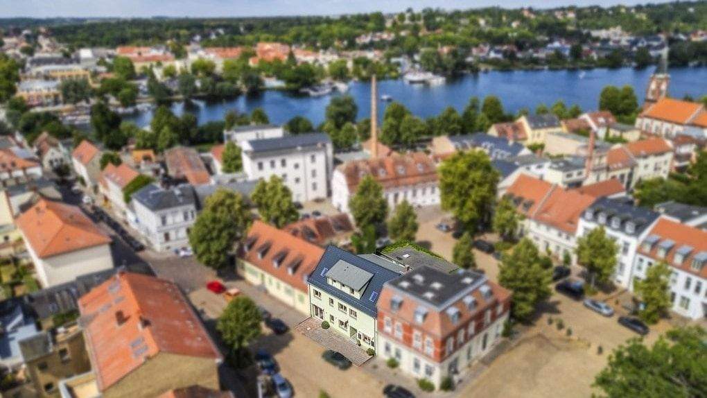 Mieteinnahmen ab Tag 1. Wann starten Sie? Mehrfamilienhaus mit Gewerbe - exklusiv für Investoren mit Weitblick. 1 zimmer