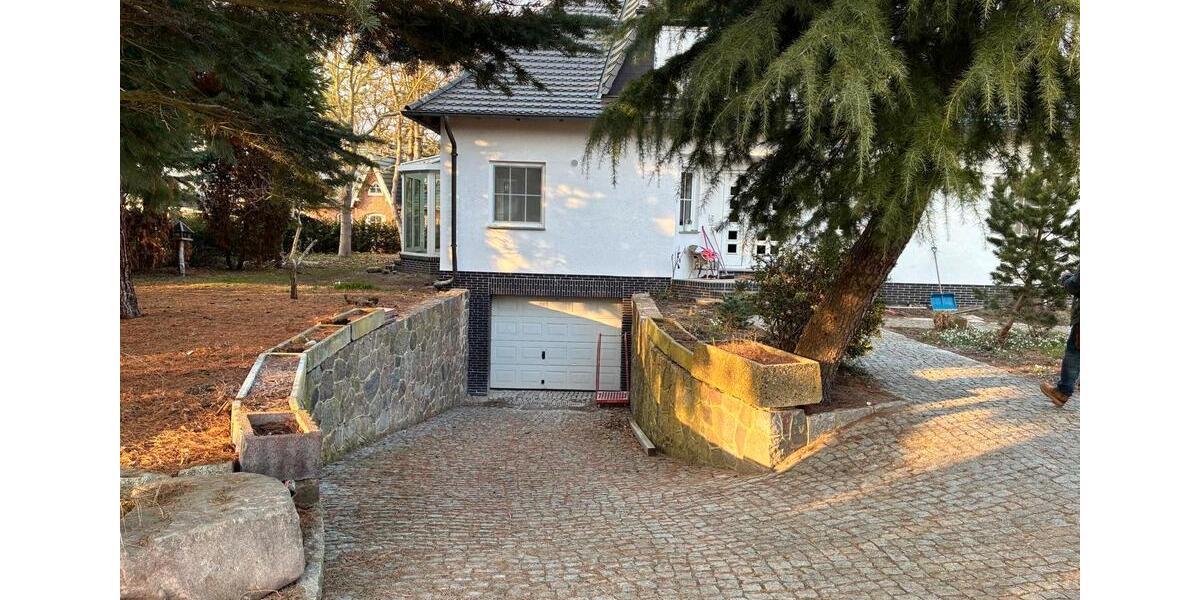 Einfamilienhaus Malchow - 8 Zimmer, 270 m&sup2;, 795.000&euro; | Angebot:25640056