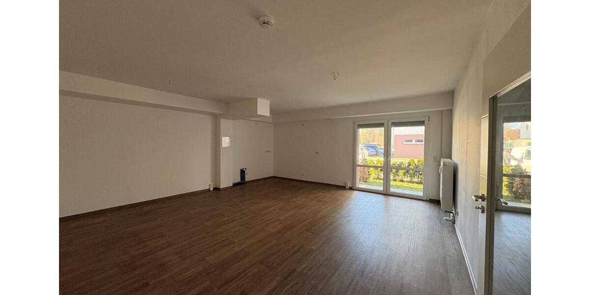 Erdgeschoßwohnung Spremberg - 2 Zimmer, 68 m&sup2;, 440&euro; | Angebot:16542666